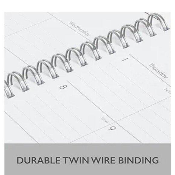 🐰🎉Set of 3 2024-25 planning calendars three sizes - Picture 7 of 9